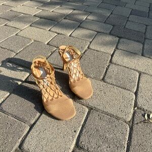 Elegant Tan Women's Heels